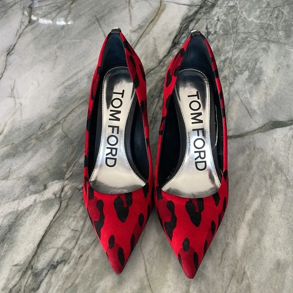Tom Ford velvet heels size 6
